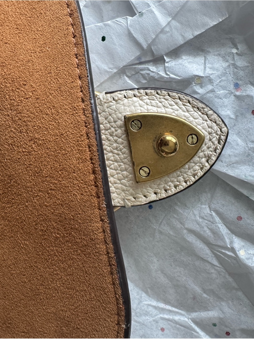 Coach Beat Cream and Gold Carriage Bag - Picture 10 of 14